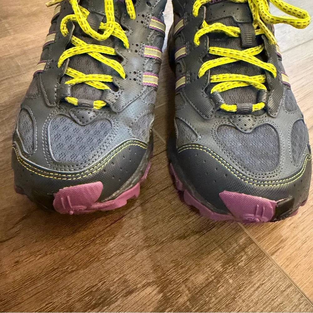 adidas Women’s 8 Kanadia TR Gray Purple‎ Athletic Shoes Running Hiking Outdoor